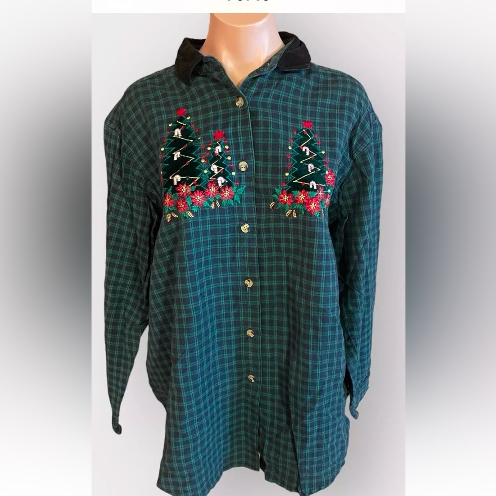 Casey & Max Women’s Large Plaid Felt Trees Button Down Ugly Christmas Shirt